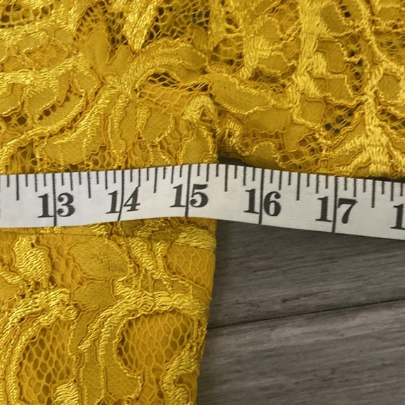 ALEXIS FALA LACE MIDI DRESS Small - Picture 14 of 16